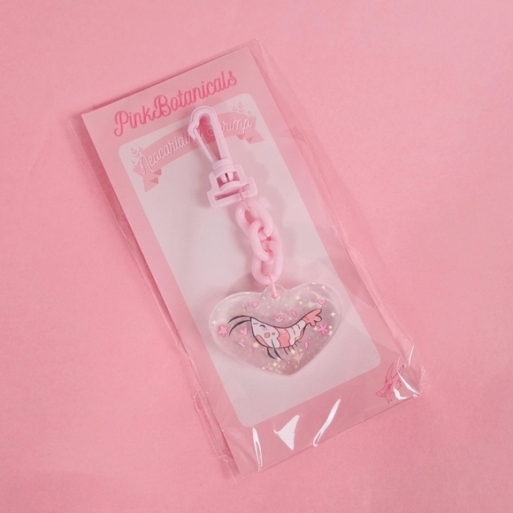 Cute Shrimp Heart Keychain Kawaii Neocaridina Shrimp Acrylic Keychain Sparkling - Picture 8 of 9